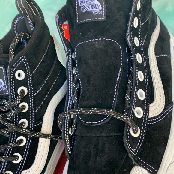 VANS SK8-Hi MTE 2.0 Dx Black/True White Men’s - Picture 9 of 16